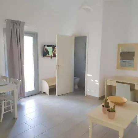 Thomas In Katapola *