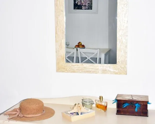 Thomas In Katapola *