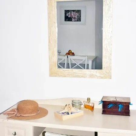 Thomas In Katapola *